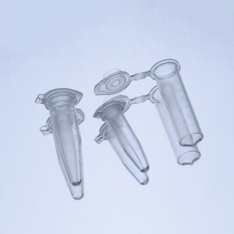 Microcentrifuge tubes, molecular biology grade